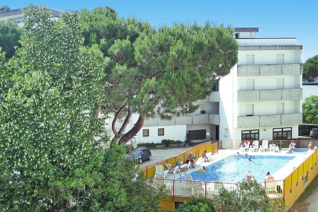 Apartment In Rosolina Mare With A Shared Pool Екстер'єр фото