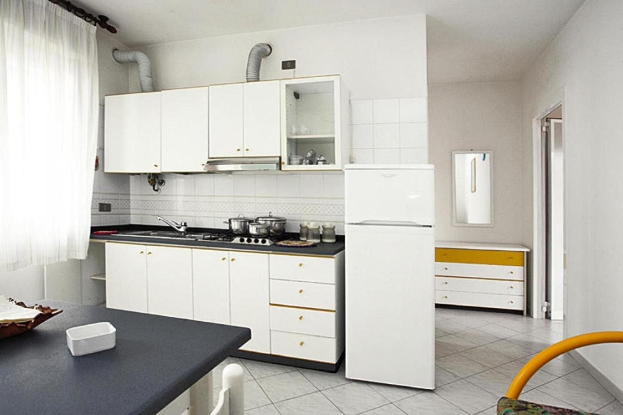 Apartment In Rosolina Mare With A Shared Pool Екстер'єр фото